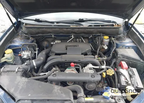 2011 Subaru Outback 2.5I Premium z USA, uszkodzony, nr VIN 4S4BRCGCXB3371860